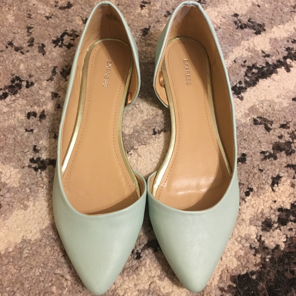 Express Flat